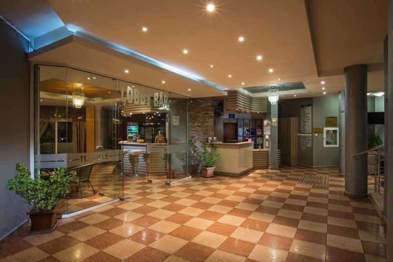 Хотел Флагман - Снимка 1