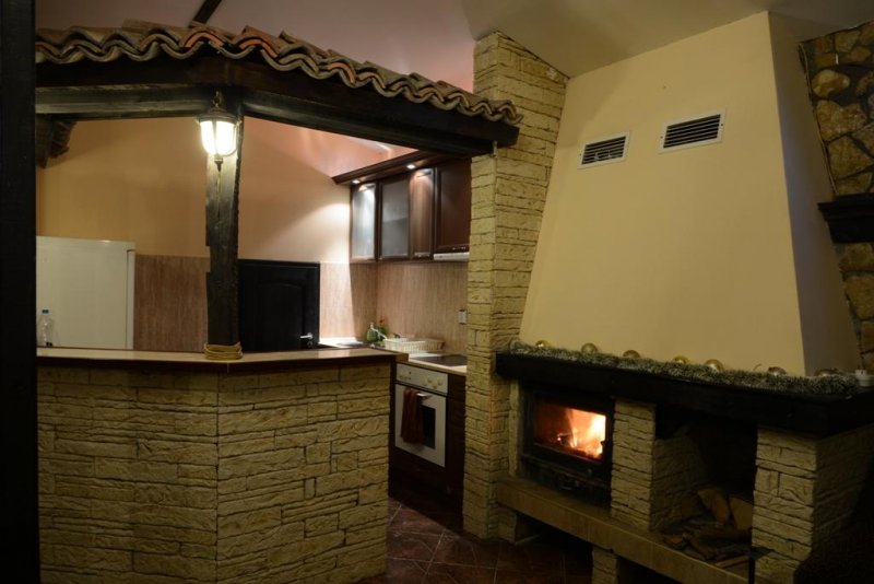 Къщи за гости Робин Худ - Снимка 2