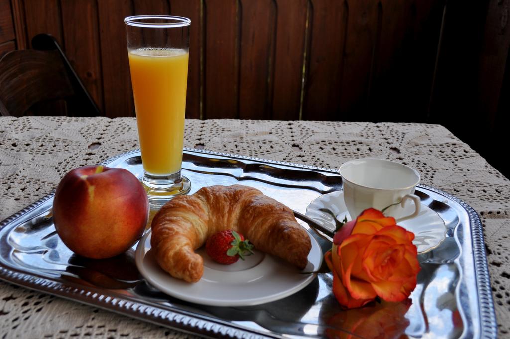 Еднодневен делничен и уикенд пакет със закуска в Хотел Извора, Арбанаси - Снимка 12