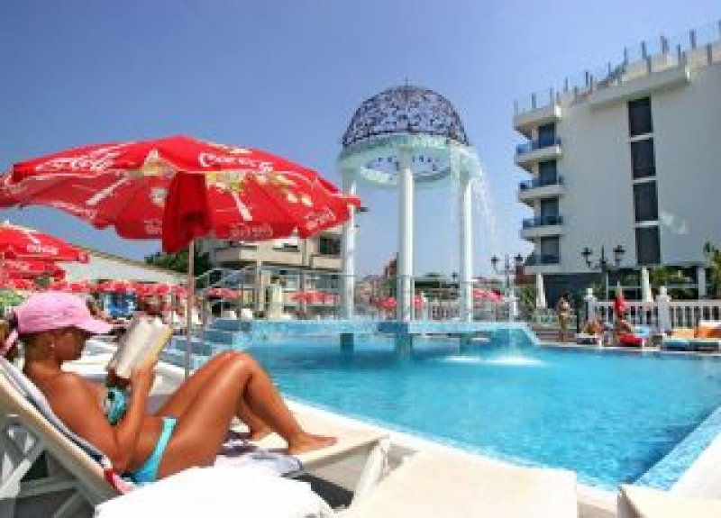 Хотел Китен Бийч - Снимка 0