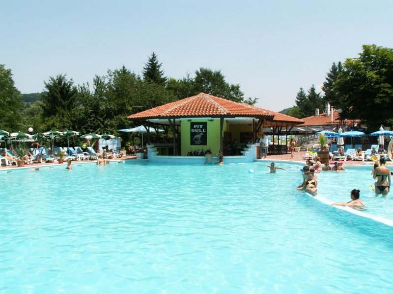 Комплекс Бряста - Снимка 0