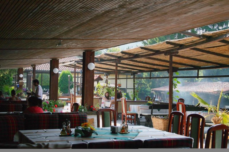 Комплекс Бряста - Снимка 8