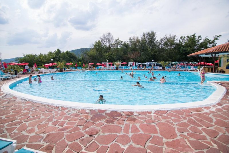 Комплекс Бряста - Снимка 11