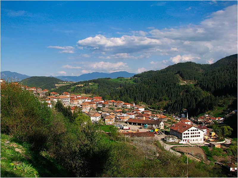 Къща за гости Вълчановата къща - Снимка 1