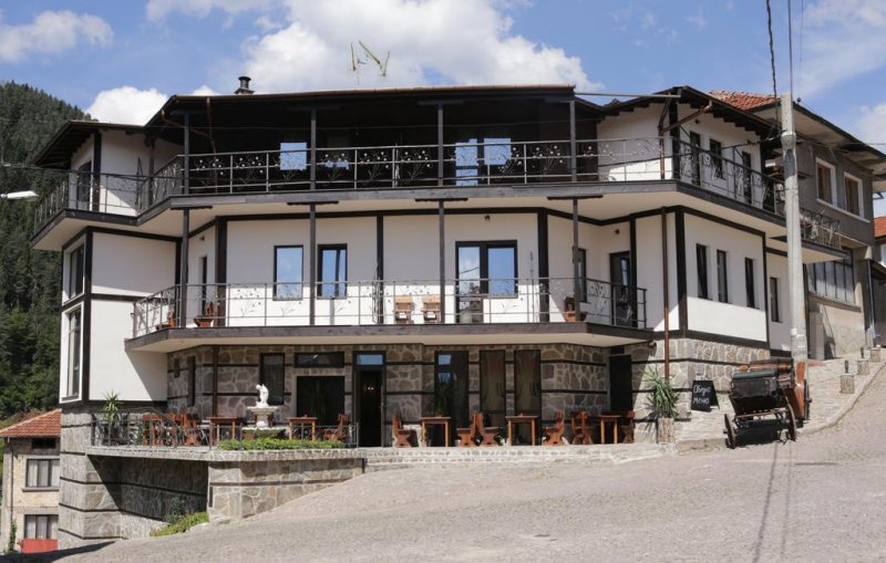 Къща за гости Вълчановата къща - Снимка 5