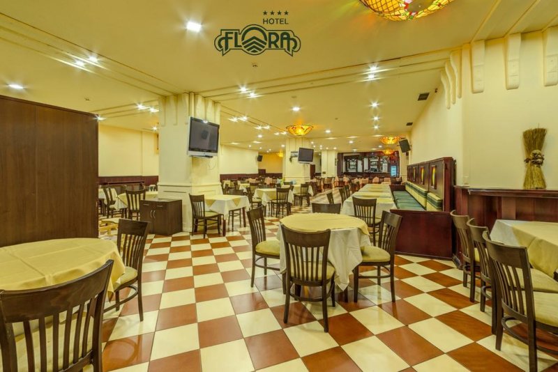 Хотел Флора - Снимка 8