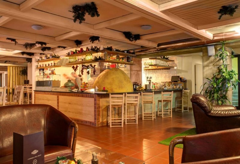 Хотел Флора - Снимка 8