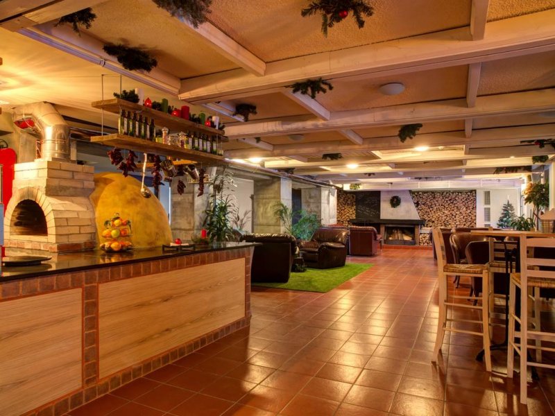 Хотел Флора - Снимка 5