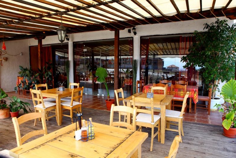 Бутиков Хотел Колозео - Снимка 11