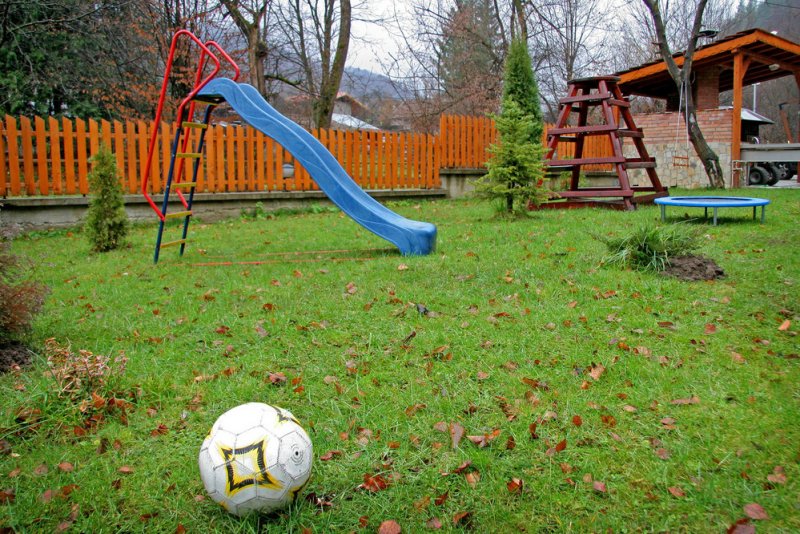 Комплекс Грийн Вилидж - Снимка 3