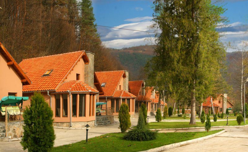 Комплекс Грийн Вилидж - Снимка 0