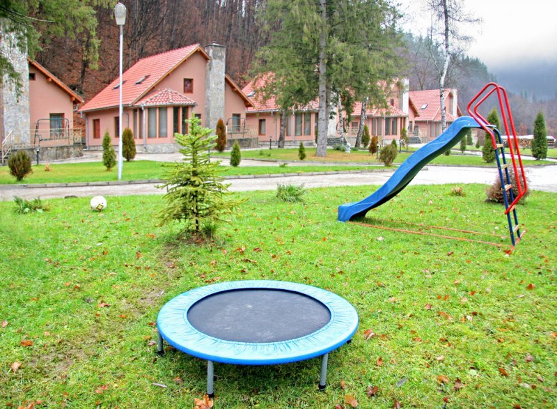 Комплекс Грийн Вилидж - Снимка 5