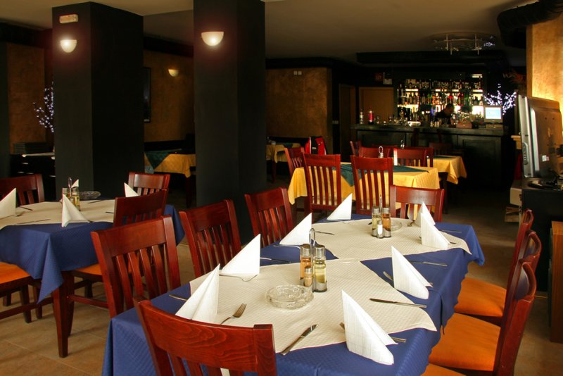 Комплекс Грийн Вилидж - Снимка 3