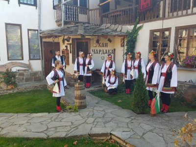 Къща за гости Хан Чардака - Снимка 4