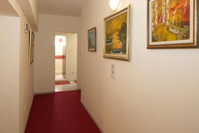 Семеен хотел Пешев - Снимка 5