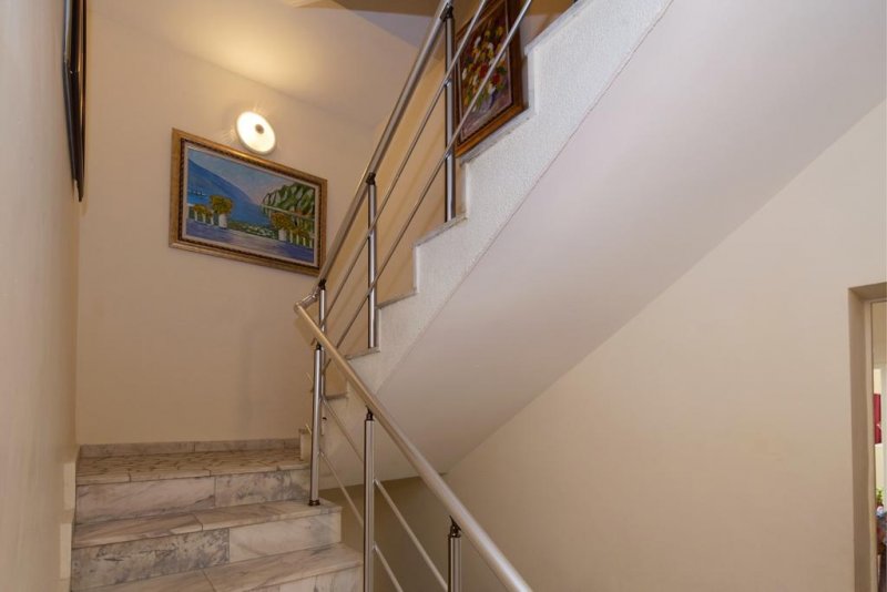 Семеен хотел Пешев - Снимка 3