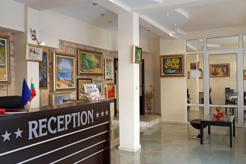 Семеен хотел Пешев - Снимка 4