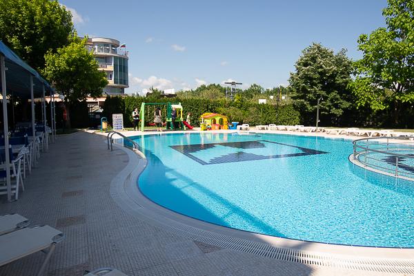 Eднодневен пакет на база All Inclusive + ползване на външен басейн в Хотел РЕГАТА ПАЛАС****, Слънчев бряг - Снимка 7