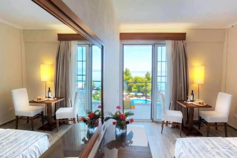 Alexander the Great Beach Hotel - Снимка 5