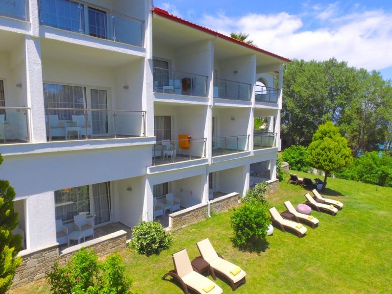 Alexander the Great Beach Hotel - Снимка 9