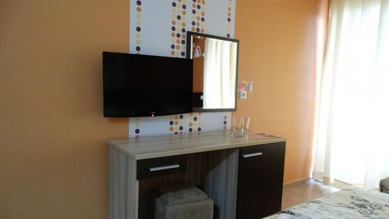 Хотел Лазур - Снимка 2