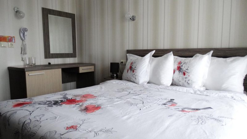 Хотел Лазур - Снимка 7