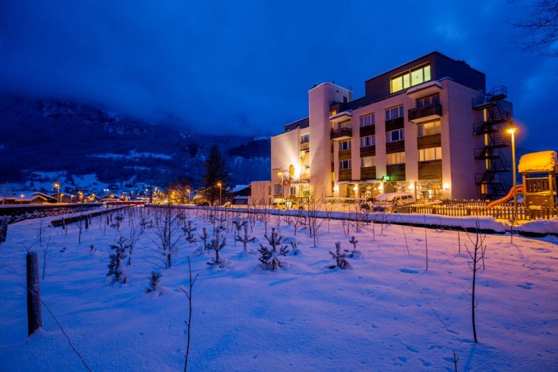 Das Hotel Sherlock Holmes - Снимка 1