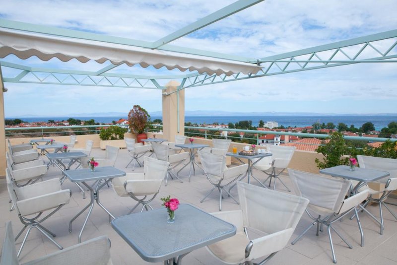 Daphne Holiday Club - Снимка 7