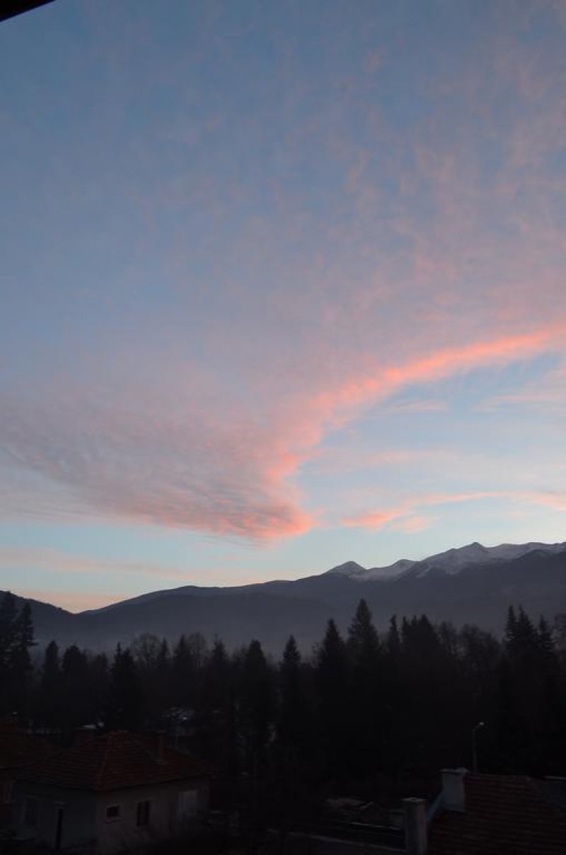 Къща за гости Таня - Снимка 9