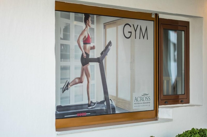 Coral Blue Beach Hotel - Снимка 11