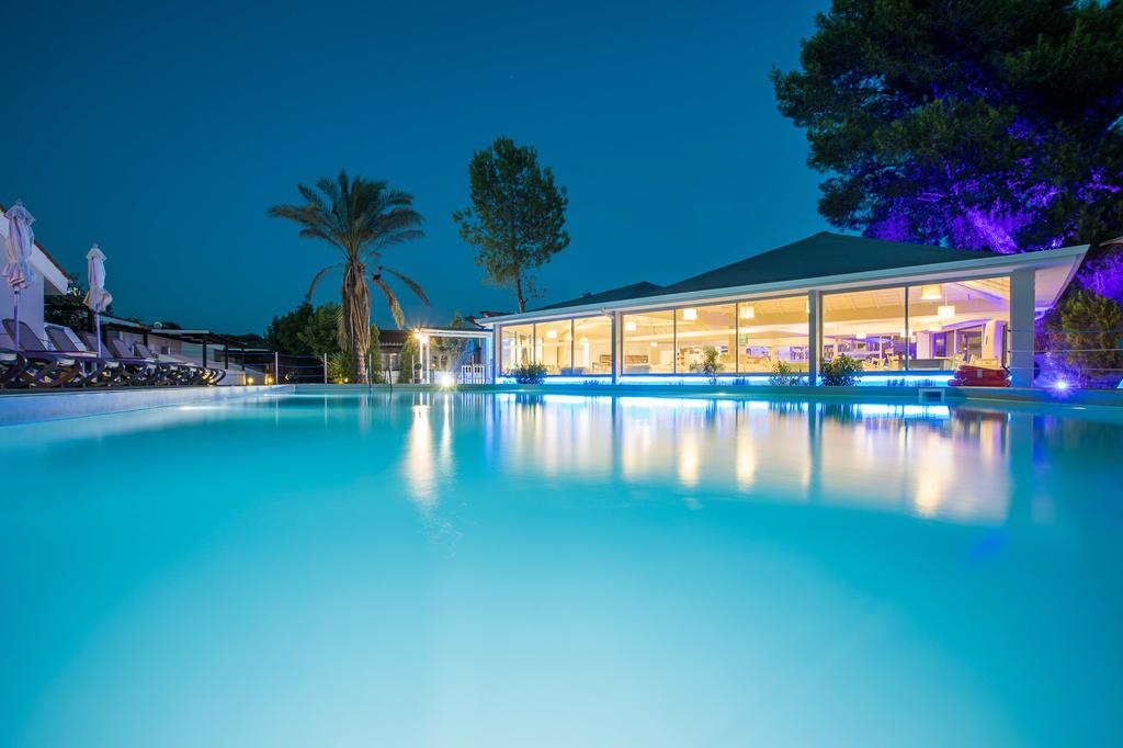 Ранни записвания: 5 нощувки със закуски и вечери в хотел Coral Blue Beach 3*, Халкидики, Гърция през Юли и Август! - Снимка 34