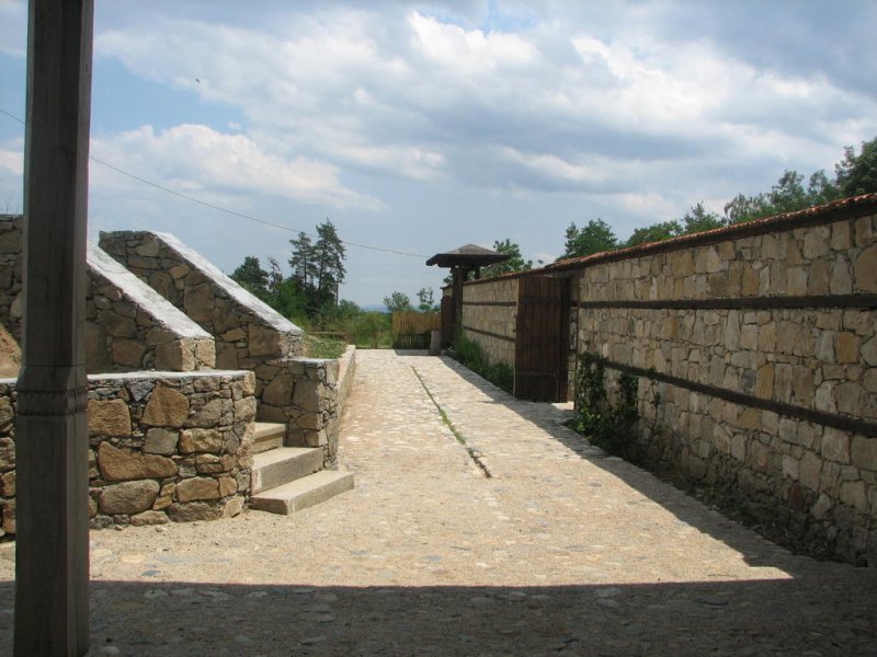 Семеен Хотел Калифер - Снимка 2