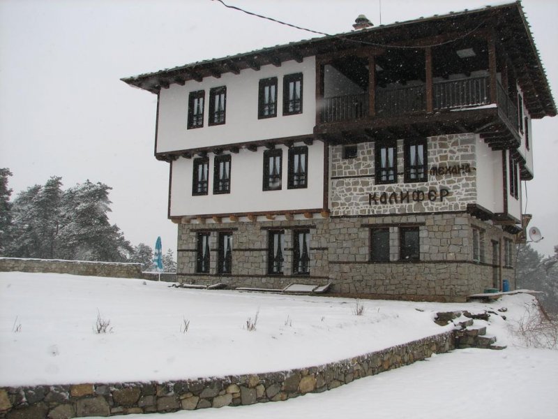 Семеен Хотел Калифер - Снимка 3