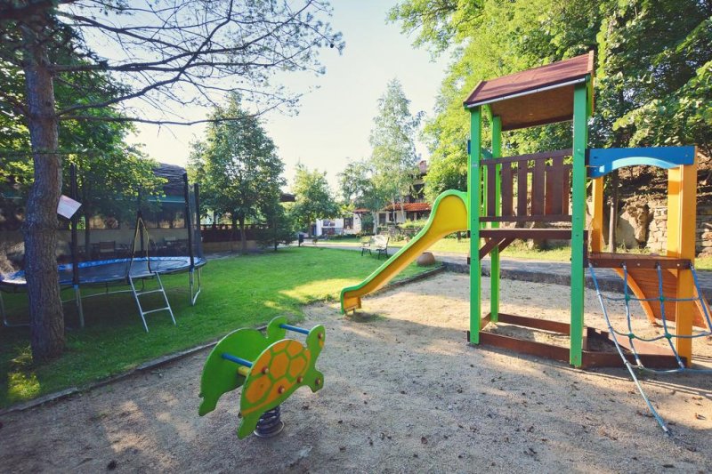 Хотелски Комплекс Фенерите - Снимка 1