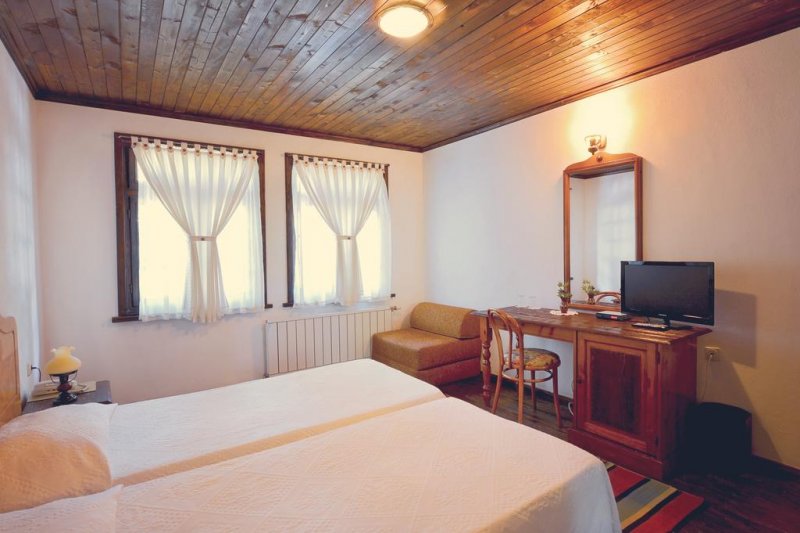 Хотелски Комплекс Фенерите - Снимка 4