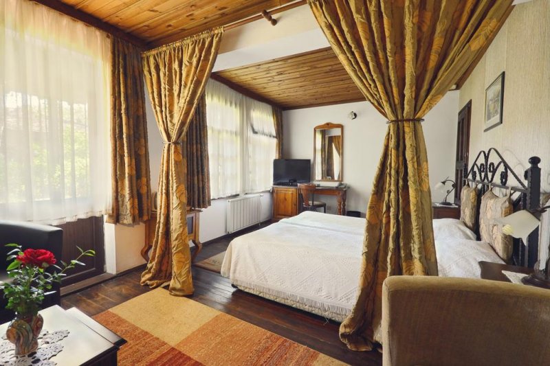 Хотелски Комплекс Фенерите - Снимка 10