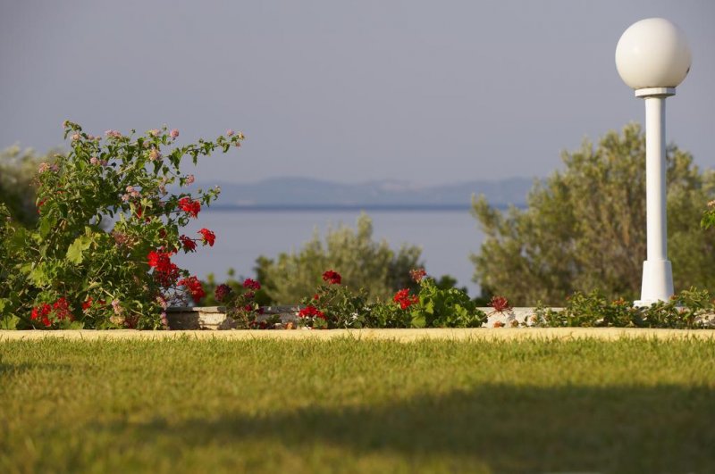 Elea Village - Снимка 10