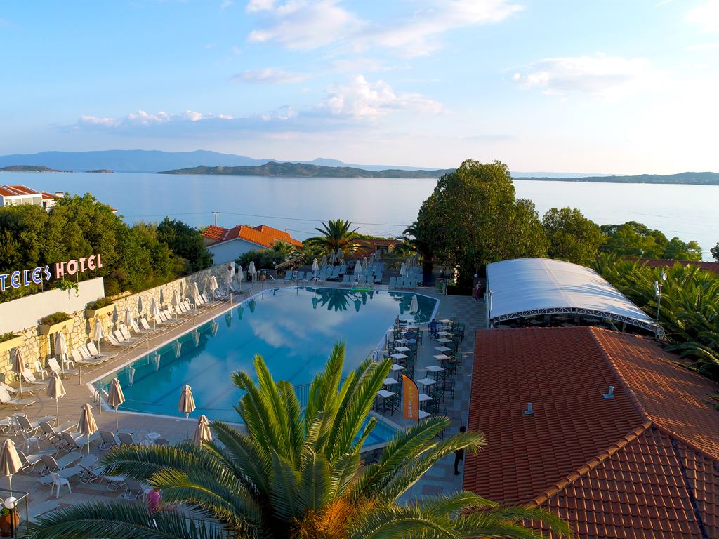 Ранни записвания: 5 нощувки, All Inclusive в хотел Bomo Aristoteles Holiday Resort & Spa 4*, Халкидики, Гърция през Юли и Август! - Снимка 