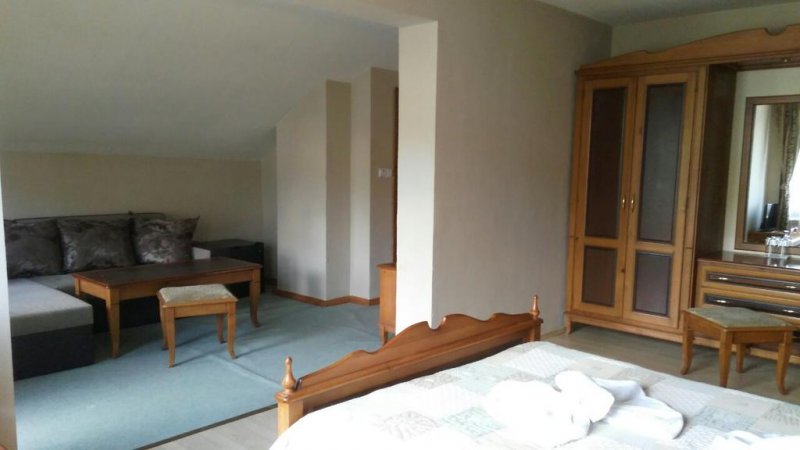 Къща за гости Рафе - Снимка 1