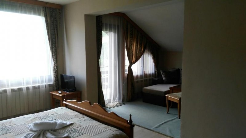 Къща за гости Рафе - Снимка 3