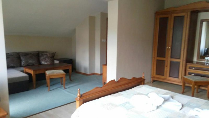 Къща за гости Рафе - Снимка 10