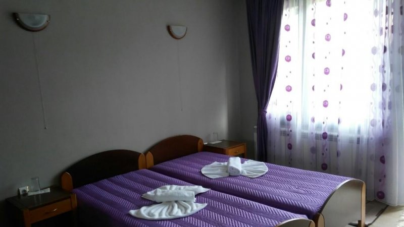 Къща за гости Рафе - Снимка 8