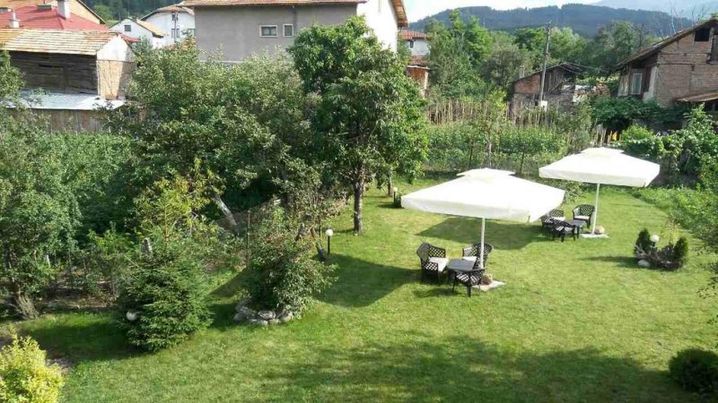 Къща за гости Рафе - Снимка 4