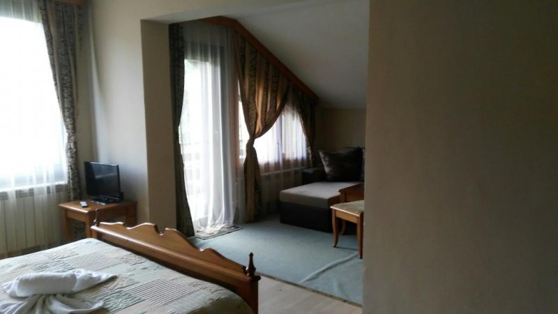 Къща за гости Рафе - Снимка 11