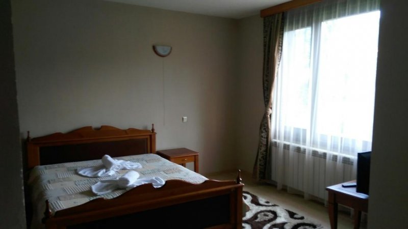 Къща за гости Рафе - Снимка 9