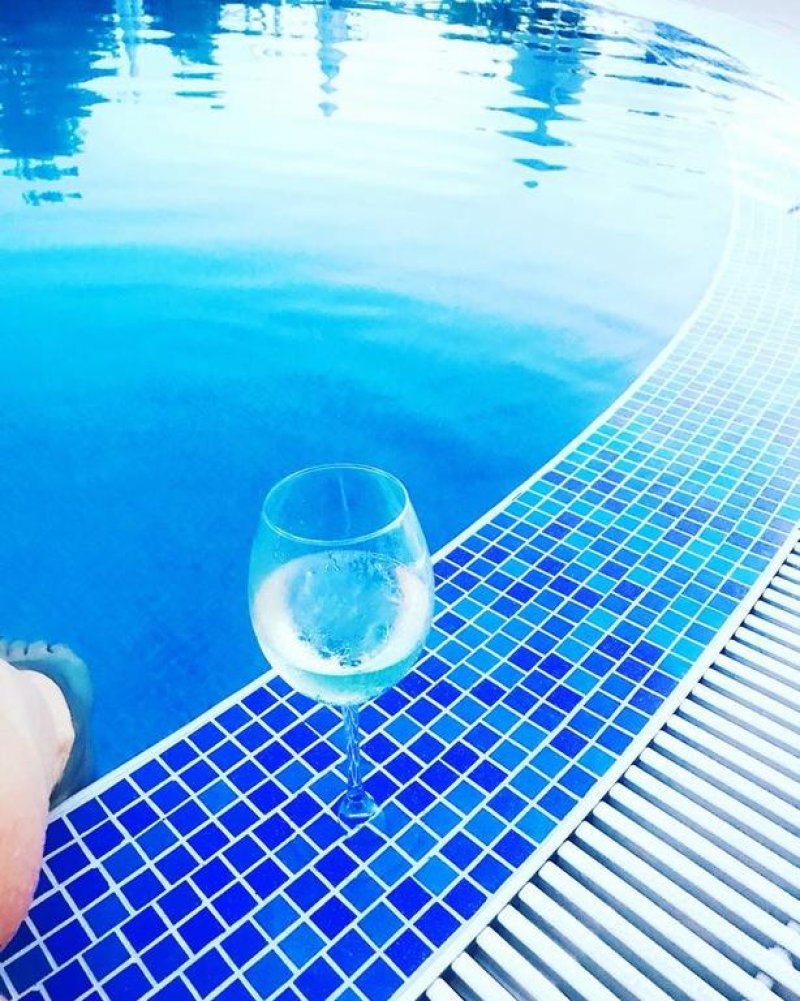 Парк Хотел Стратеш - Снимка 1