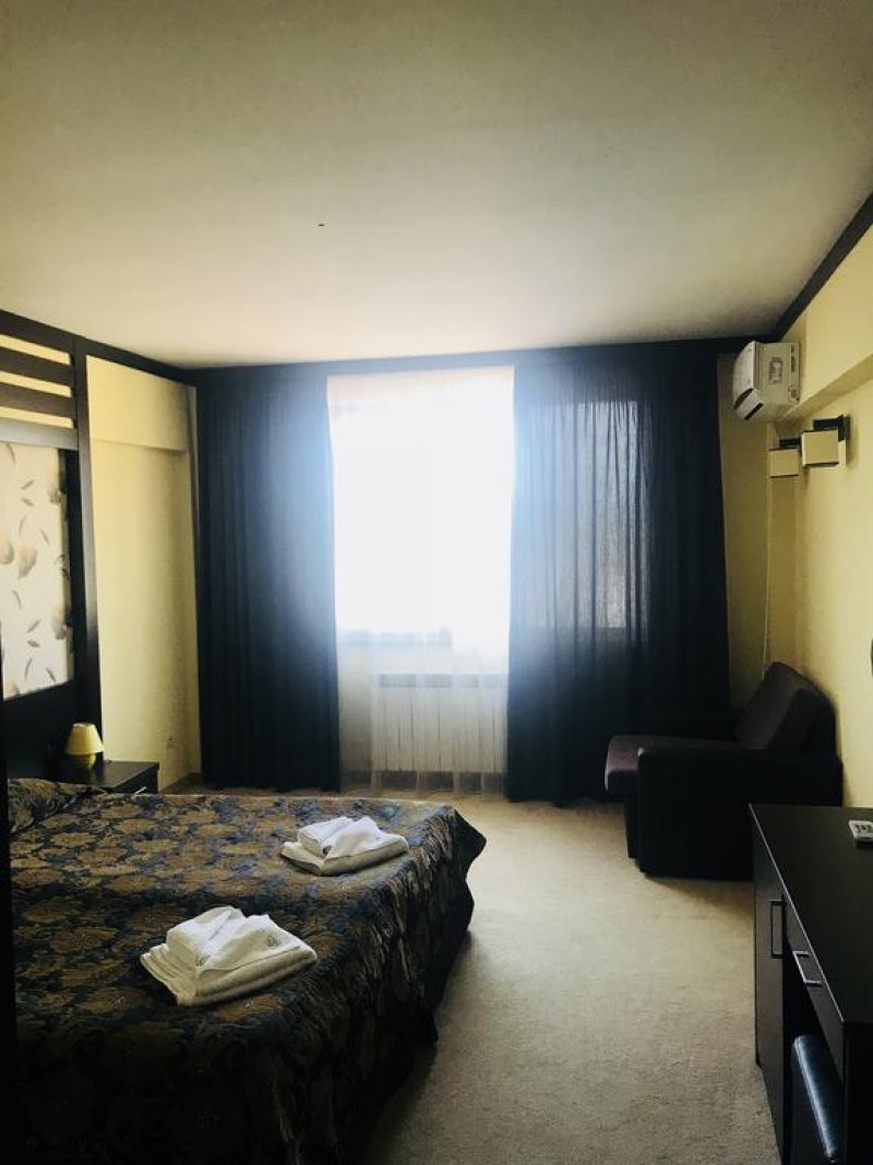 Парк Хотел Стратеш - Снимка 11