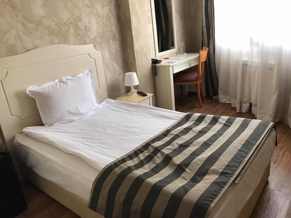 Еднодневен пакет за двама в двойна стая или апартамент в хотел Александър Палас***, София - Снимка 32