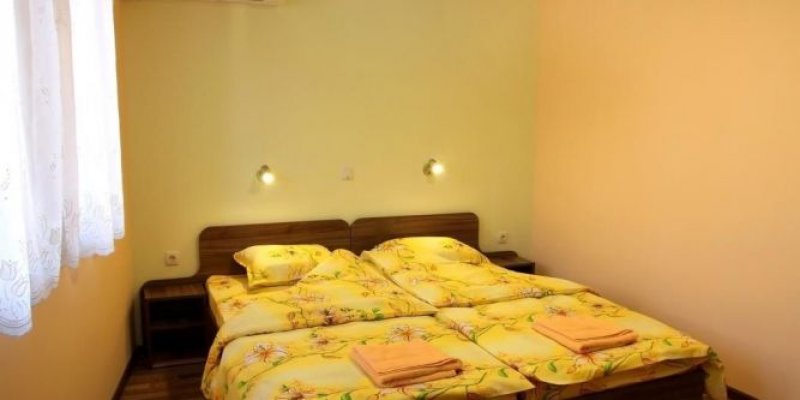 Семеен Хотел Антик - Снимка 3