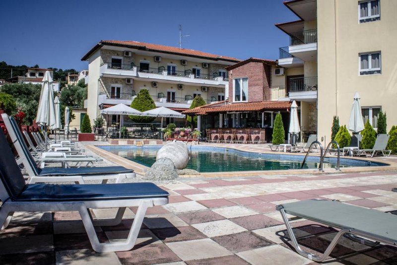 Ilios Hotel - Снимка 7